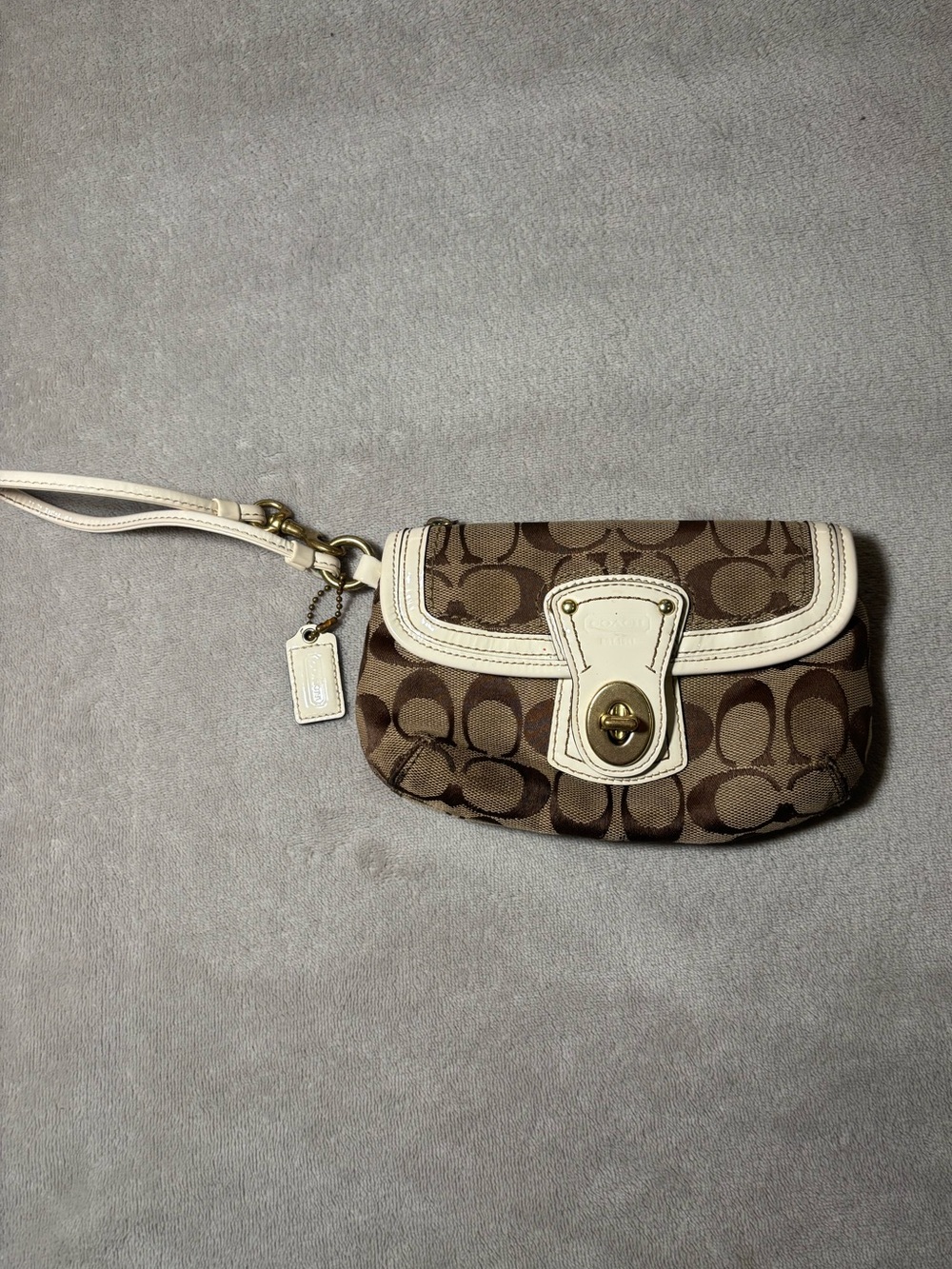 Vintage Coach Legacy Signature Turnlock Canvas Wristlet